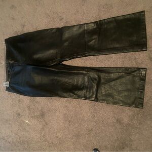 Black Friday sale. 🖤boot cup black leather pants, perfect condition🖤